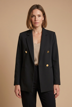 Céleste black blazer worn by a model